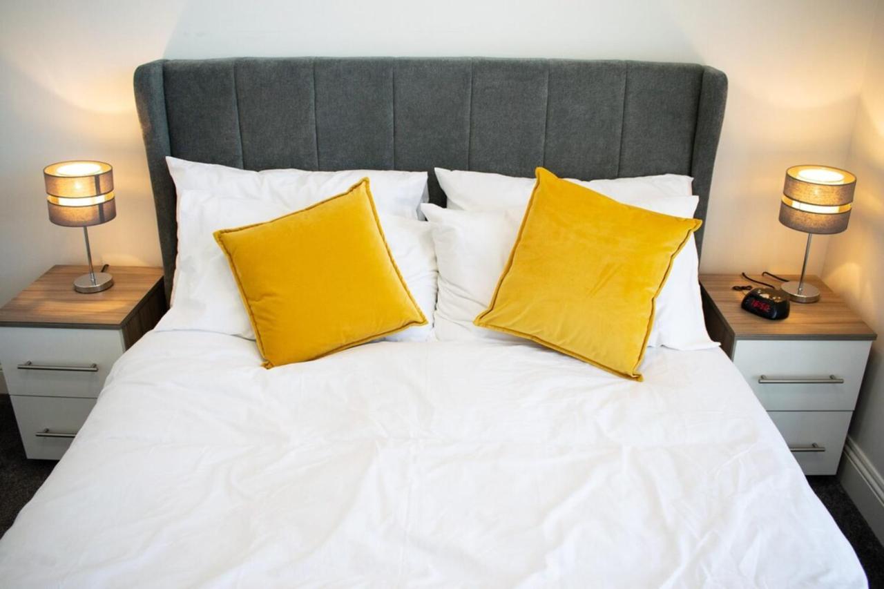 Beautifully Renovated Apartment -Central エディンバラ エクステリア 写真